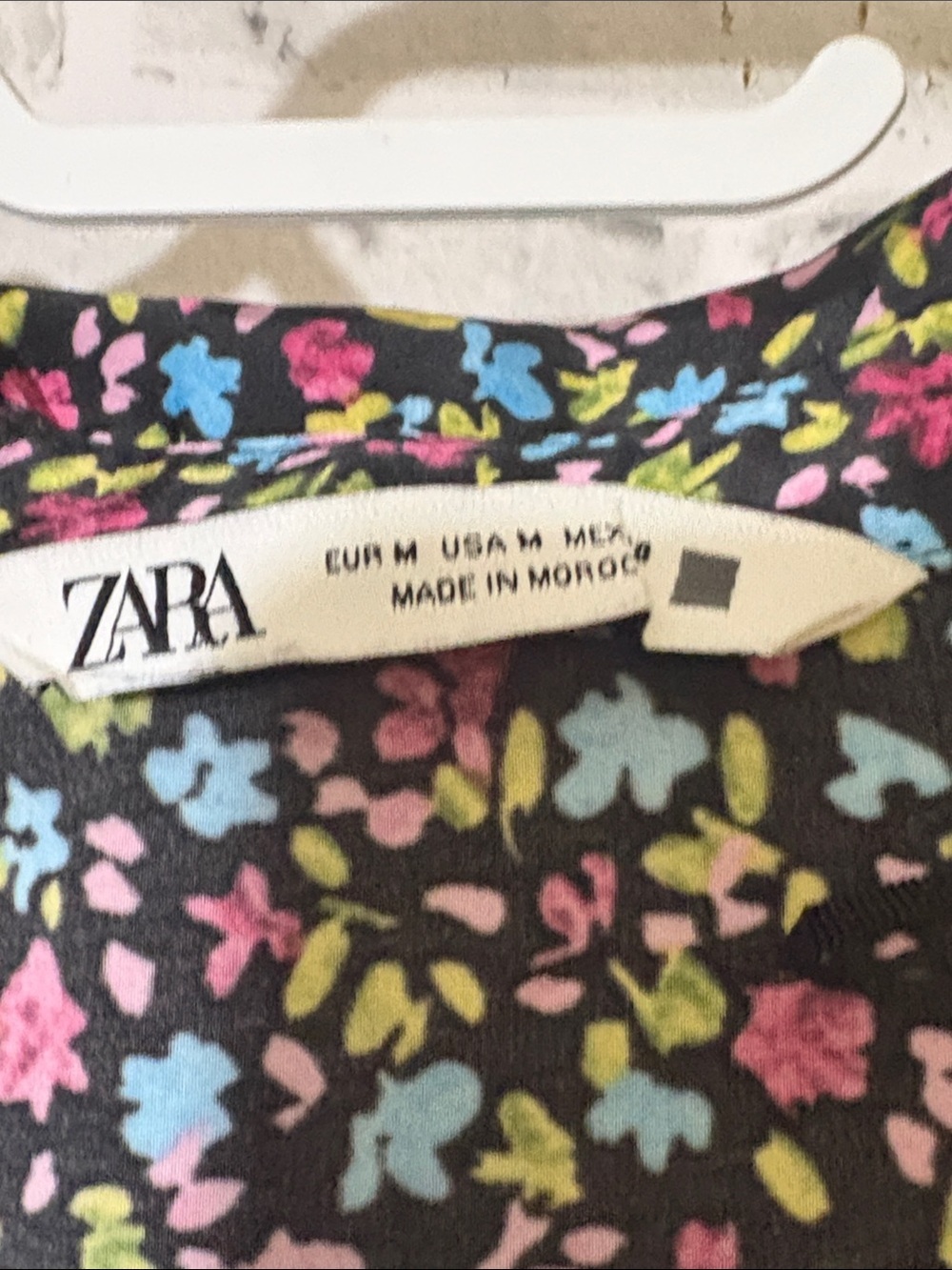 Zara Black Multicolor Floral Button-Down Shirt, medium - Picture 2 of 6